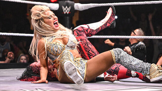 WWE फोटो