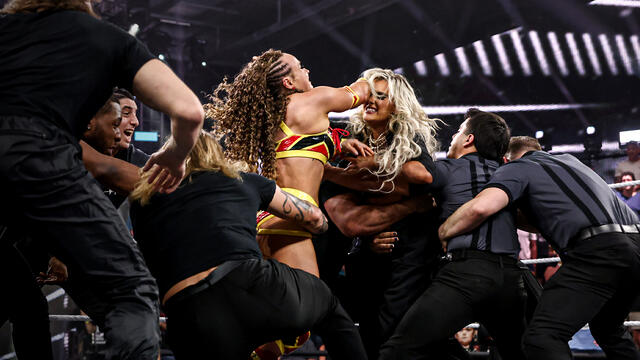 WWE फोटो