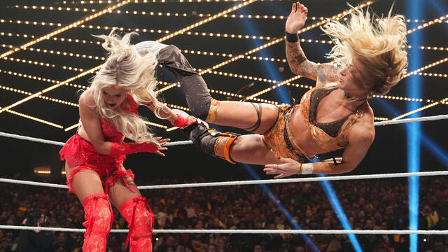 ज़ारिया ने ब्लेक मोनरो के ख़िलाफ़ सोल रुका के लिए टॉवल फेंका: NXT गोल्ड रश 2025 हाइलाइट्स डब्ल्यूडब्ल्यूई फोटो