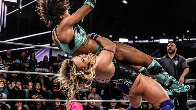 डब्ल्यूडब्ल्यूई फोटो