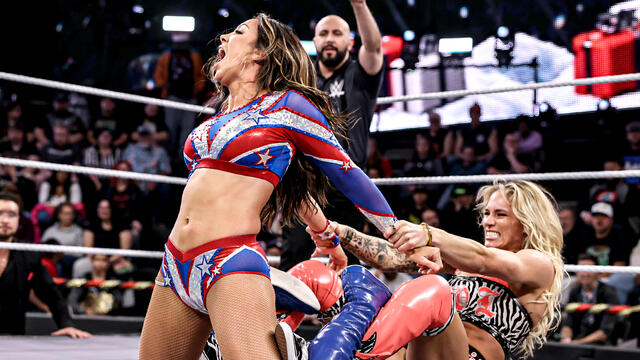 डब्ल्यूडब्ल्यूई फोटो