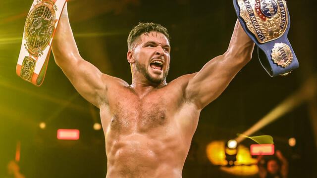 डब्ल्यूडब्ल्यूई फोटो