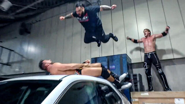 डब्ल्यूडब्ल्यूई फोटो