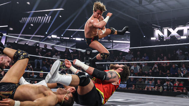 डब्ल्यूडब्ल्यूई फोटो