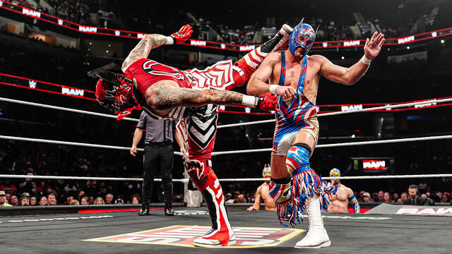 डब्ल्यूडब्ल्यूई फोटो