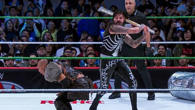 डब्ल्यूडब्ल्यूई फोटो