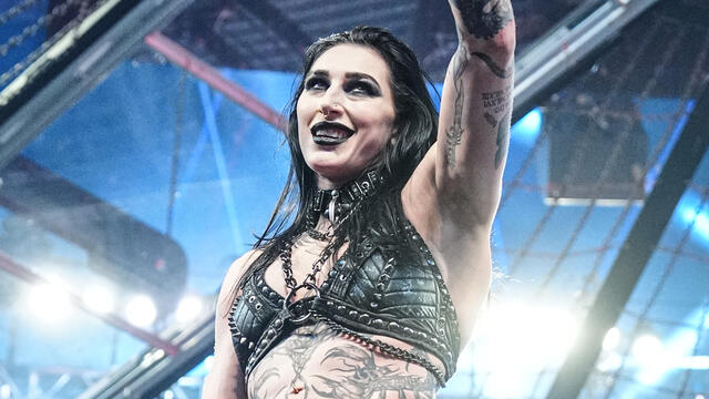 रिया रिप्ले रेसलमेनिया: एलिमिनेशन चैंबर 2026 हाइलाइट्स की ओर जा रही हैं डब्ल्यूडब्ल्यूई फोटो