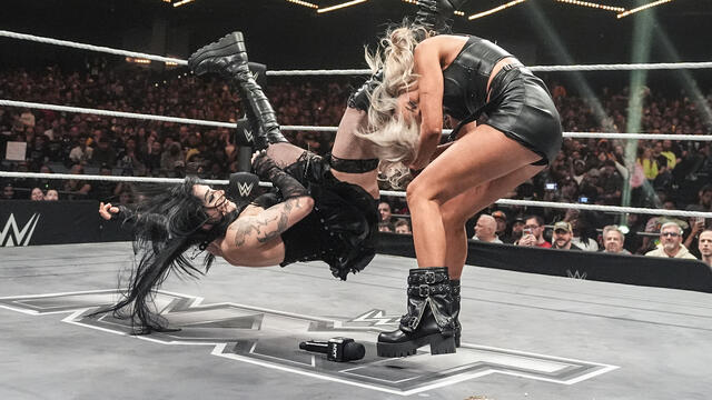 डब्ल्यूडब्ल्यूई फोटो