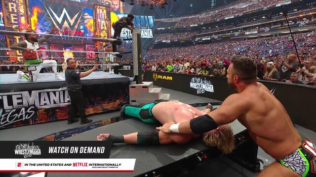 डब्ल्यूडब्ल्यूई फोटो