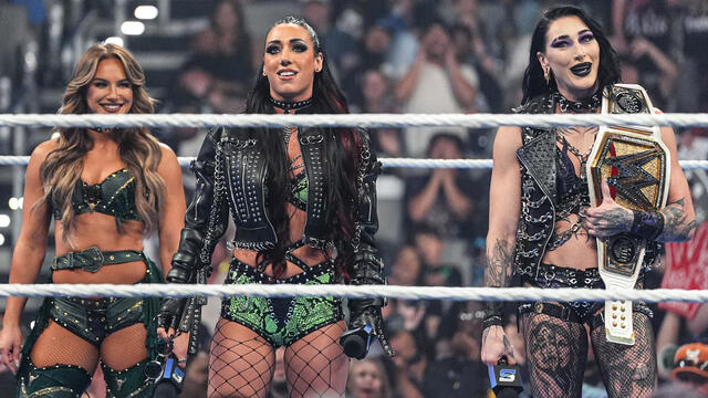 डब्ल्यूडब्ल्यूई फोटो